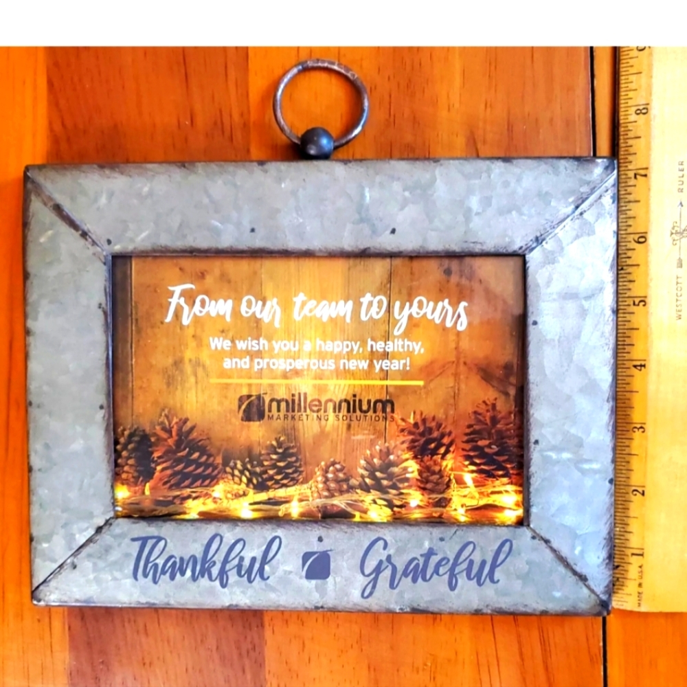 Folk THANKFUL GREATFUL 6.5×4.25 Primitive Weld Metal Picture Frame Thanksgiving